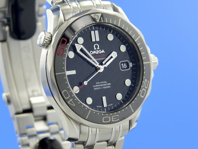 Omega Seamaster Diver 300M 50th Anniversary James Bond