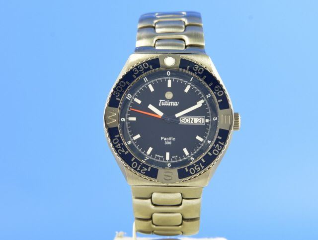 Tutima Pacific 300M