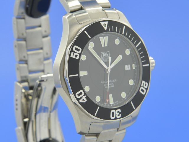 TAG Heuer Aquaracer 300M Automatik