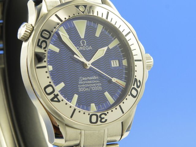 Omega Seamaster Diver 300M Blue Dial Automatik