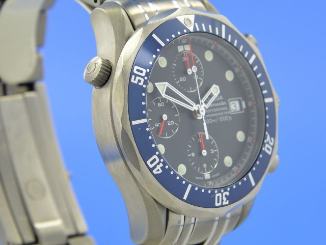 Omega Seamaster Diver 300M Chrono Titan