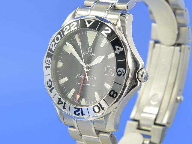 Omega Seamaster Diver 300M GMT