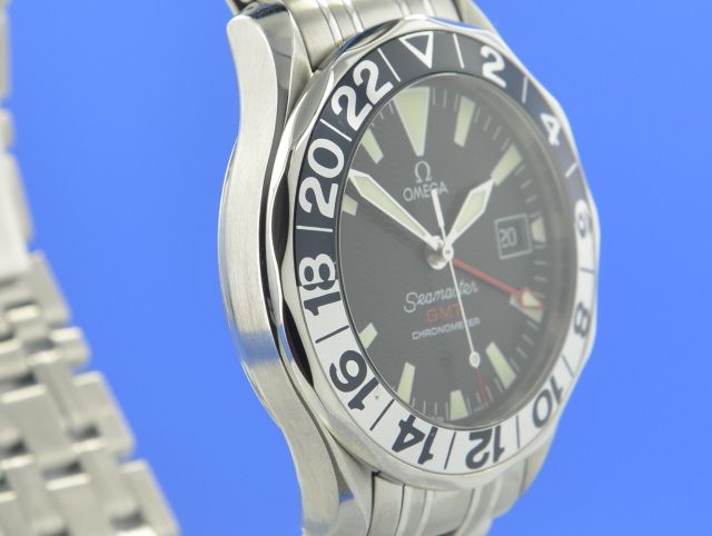Omega Seamaster Diver 300M GMT