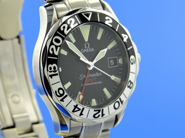Omega Seamaster Diver 300M GMT