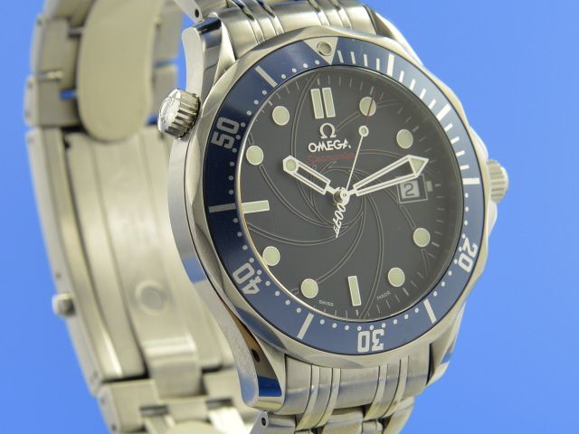 Omega Seamaster Diver 300M James Bond Limited Edition
