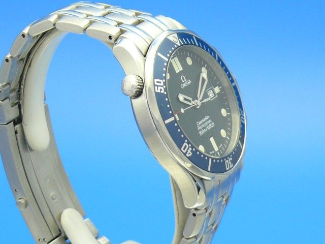 Omega Seamaster Diver 300M James Bond