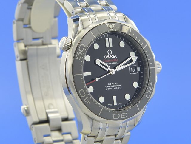 Omega Seamaster Diver 300M Keramik