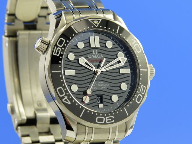 Omega Seamaster Diver 300M Master Chronometer