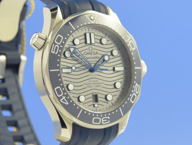 Omega Seamaster Diver 300M Master Chronometer