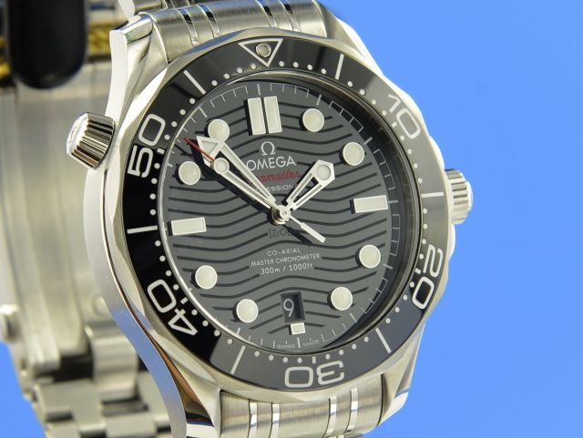 Omega Seamaster Diver 300M Master Chronometer Co-Axial