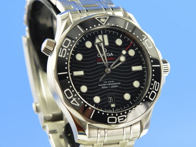Omega Seamaster Diver 300M Master Chronometer Co-Axial