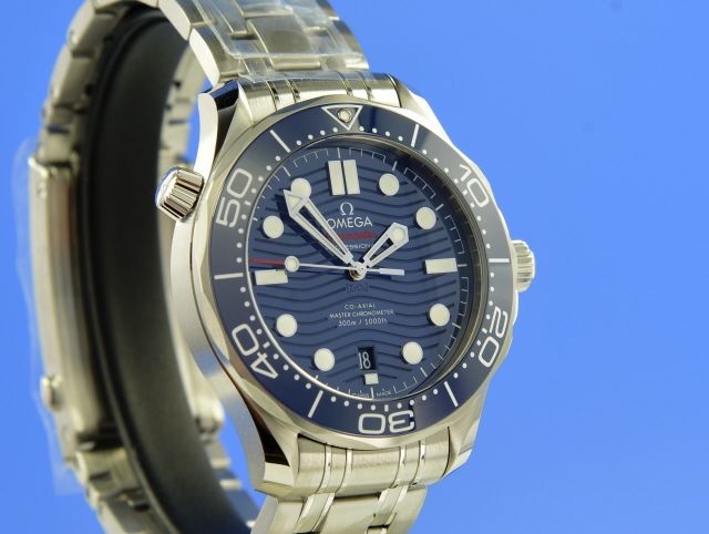 Omega Seamaster Diver 300M Master Chronometer Co-Axial