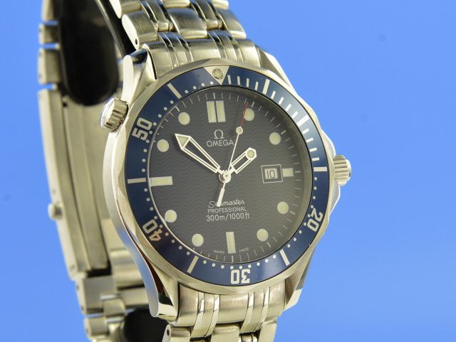 Omega Seamaster Diver 300M Quarz 41 mm