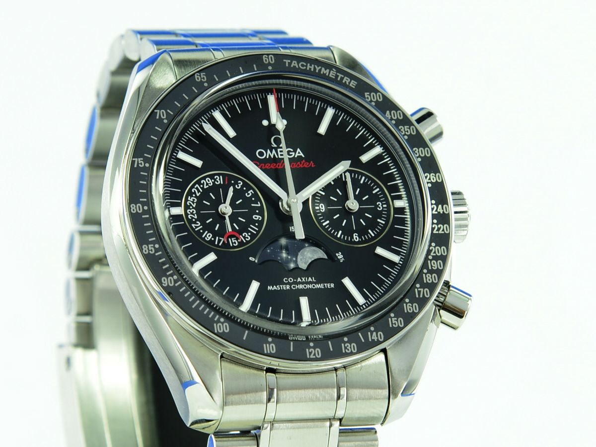 Omega Speedmaster Moonphase Chronograph