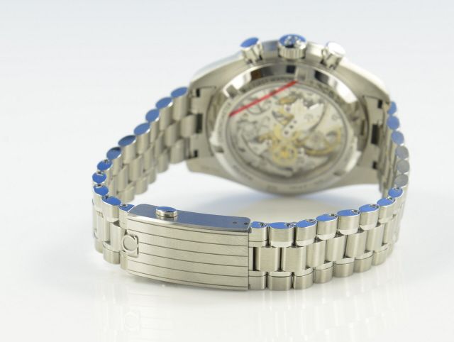 Omega Speedmaster Moonwatch Co-Axial Master Chronometer