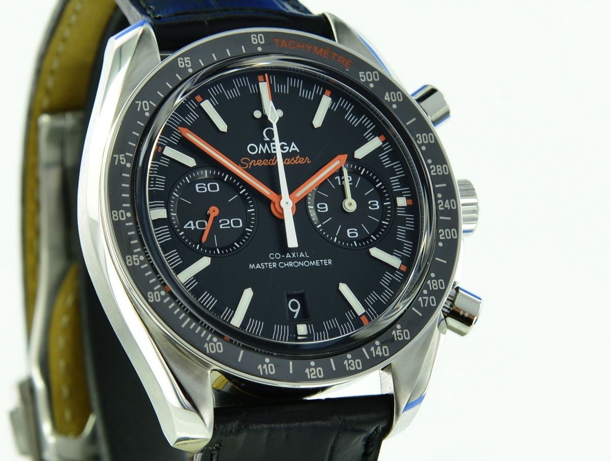 Omega Speedmaster Racing