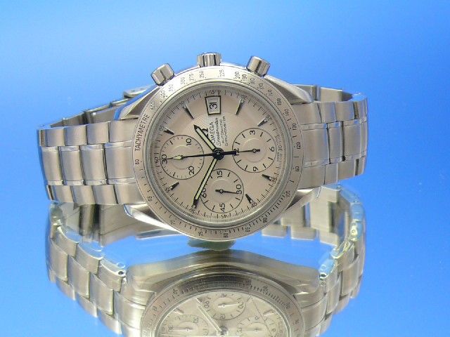 Omega Speedmaster Date Chronometer 40 mm UVP 3.000
