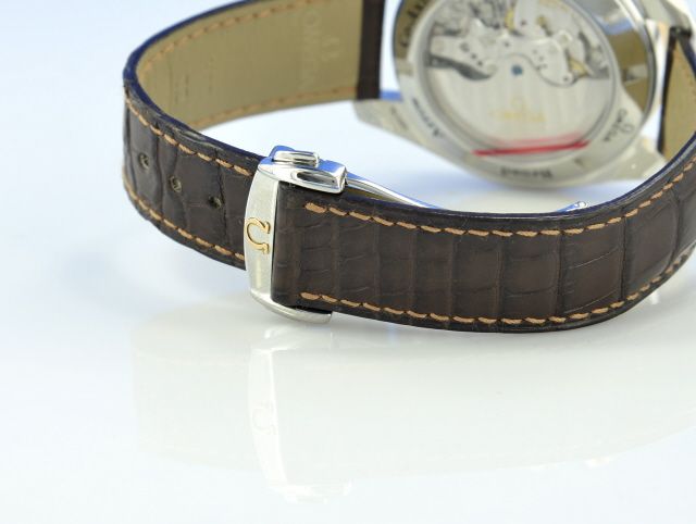 Omega Speedmaster Broad Arrow 1957 Co-Axial