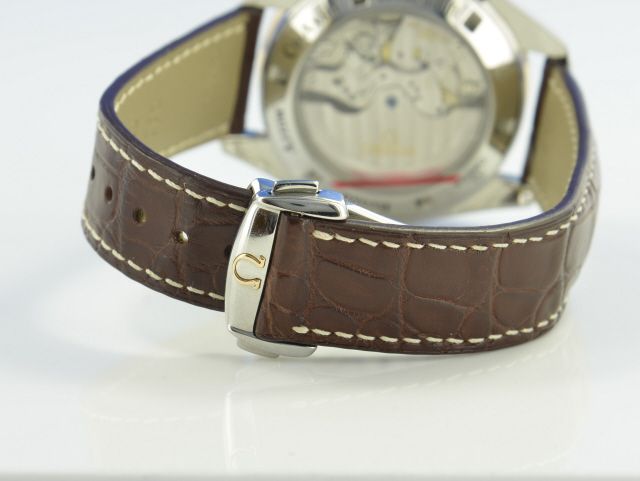 Omega Speedmaster Broad Arrow 1957 Co-Axial