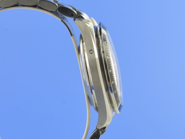 Omega Speedmaster Day-Date