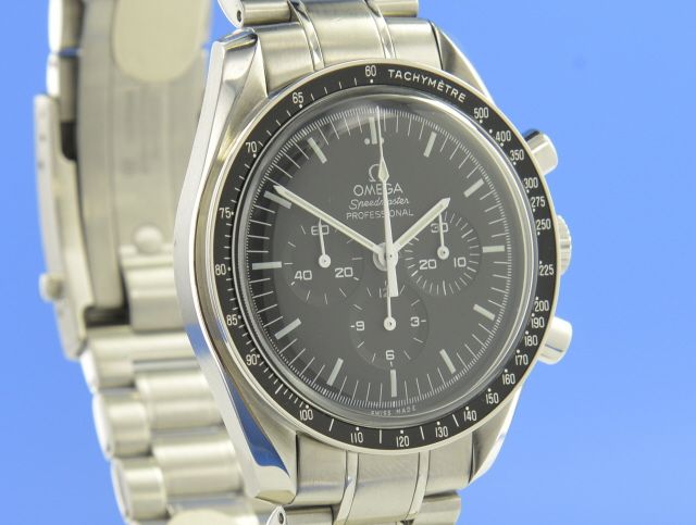 Omega Speedmaster Moonwatch