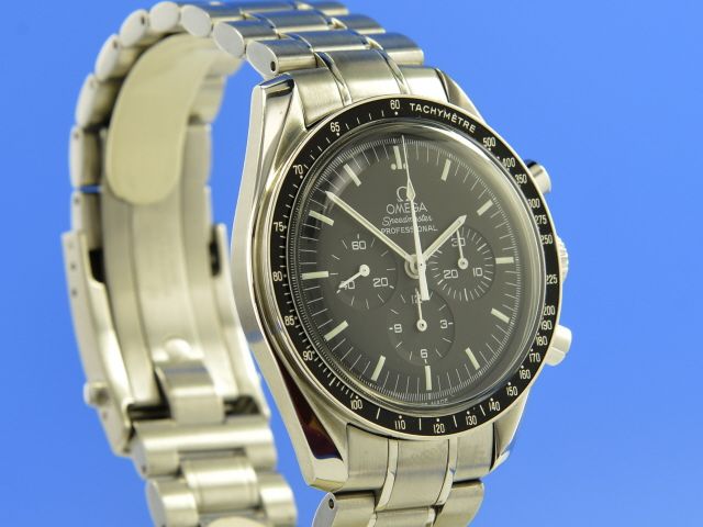 Omega Speedmaster Moonwatch