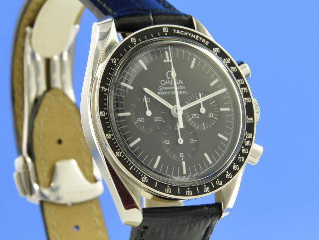 Omega Speedmaster Moonwatch