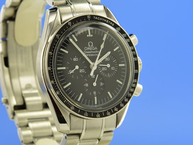 Omega Speedmaster Moonwatch
