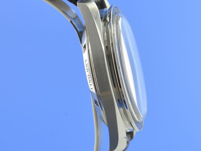 Omega Speedmaster Moonwatch Saphirglas