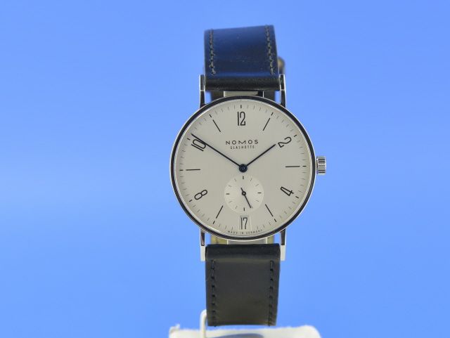 Nomos Tangente 38 Datum