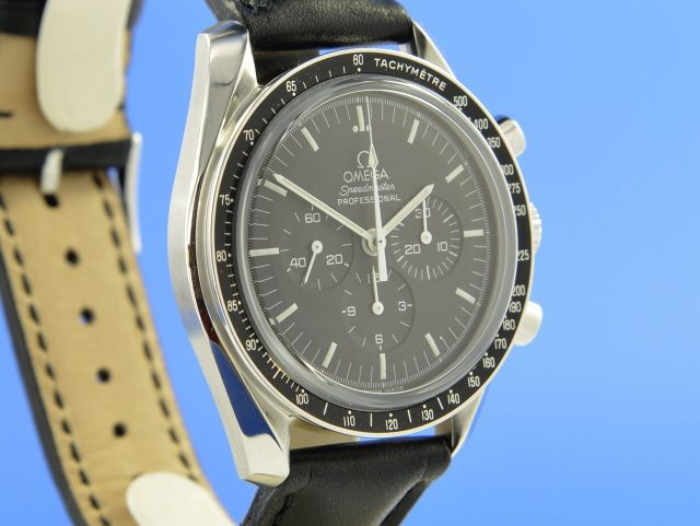 Omega Speedmaster Moonwatch