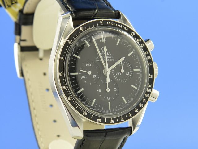 Omega Speedmaster Moonwatch