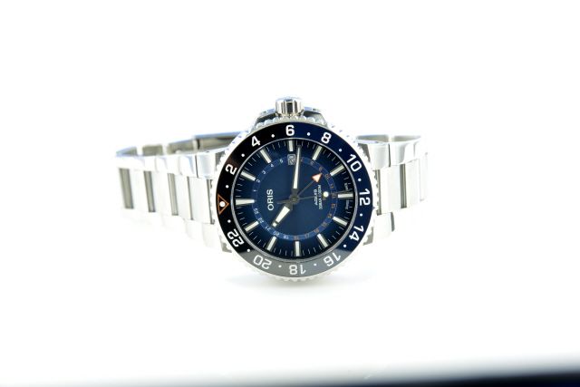 Oris Aquis Carysfort Reef Limited Edtiton