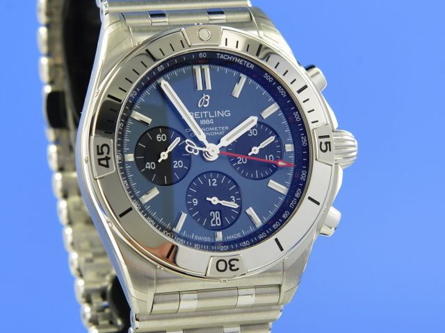 Breitling Chronomat B01 42