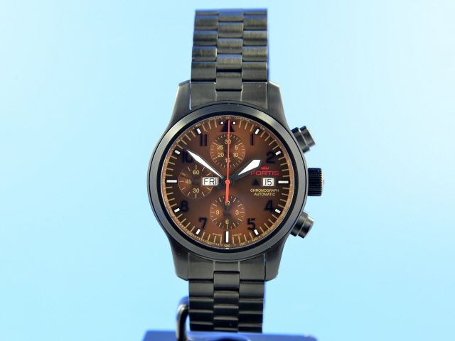 Fortis B-42 Aeromaster Dusk Chrono Limited Edition