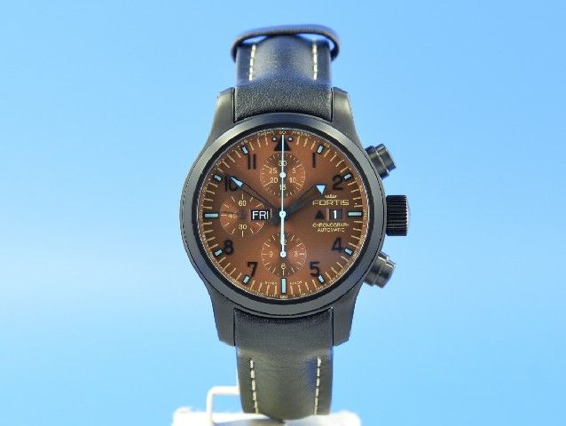 Fortis B-42 Aeromaster Dusk Day Date