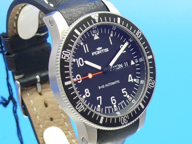 Fortis B-42 Day/Date