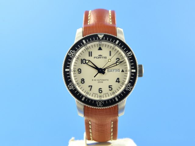 Fortis B-42 Day-Date