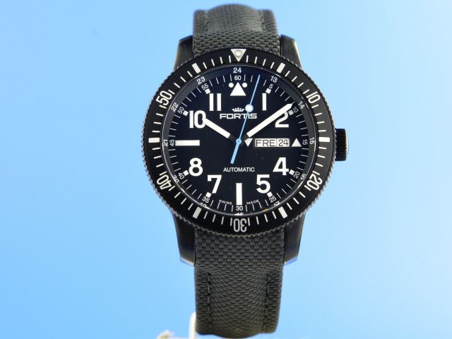 FORTIS B-42 Day-Date PVD