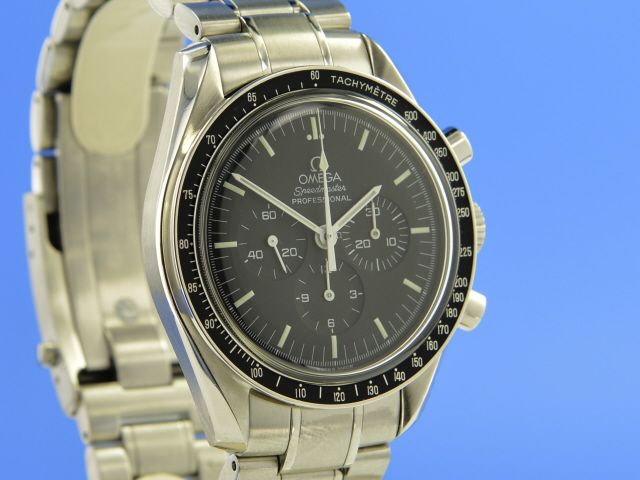 Omega Speedmaster Moonwatch 42 mm
