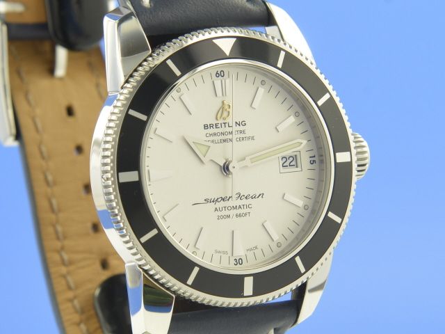 Breitling Superocean Heritage 42 mm