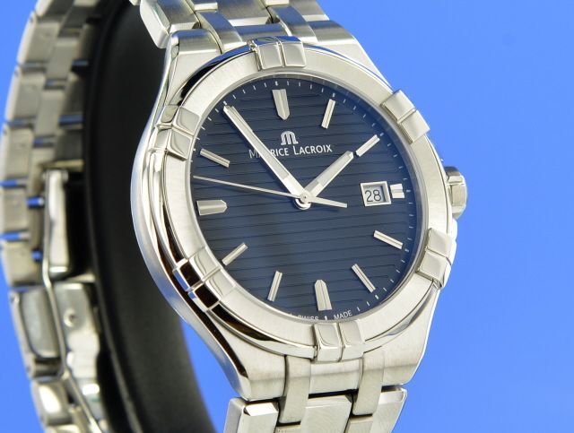 Maurice Lacroix Aikon 42 mm Quarz