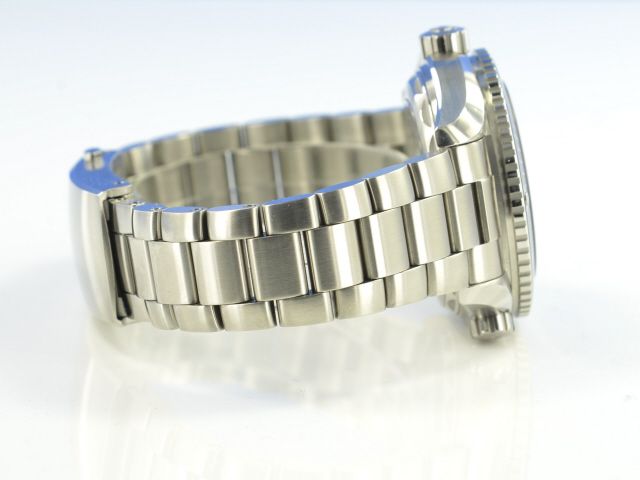 Omega Seamaster Planet Ocean Master Chronometer Co-Axial 43,5 mm