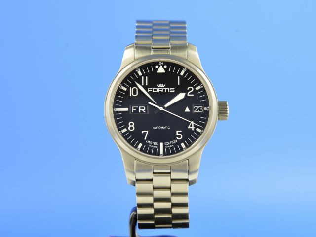 Fortis F-43 Big Day Date Automatic