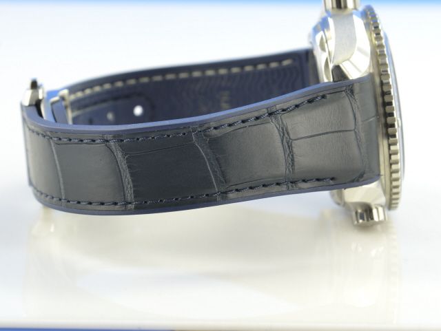 Omega Seamaster Planet Ocean Master Chronometer