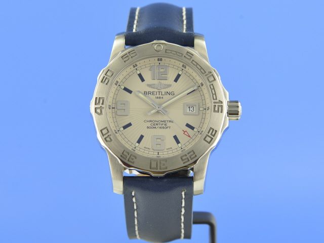 Breitling Colt 44