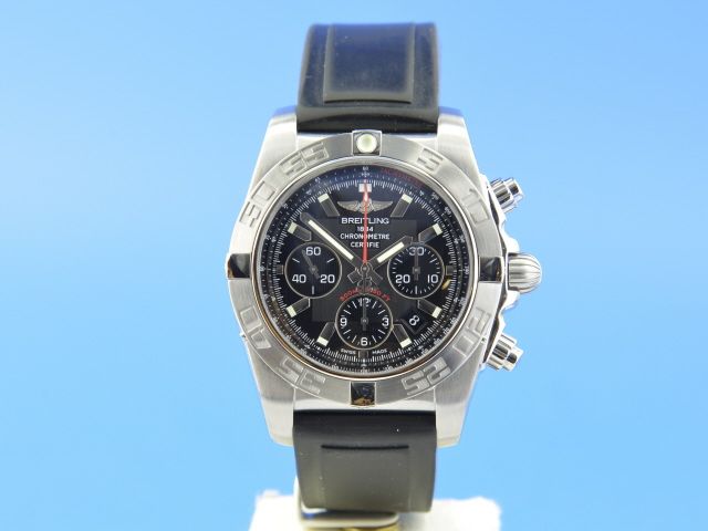 Breitling Chronomat 44 B01
