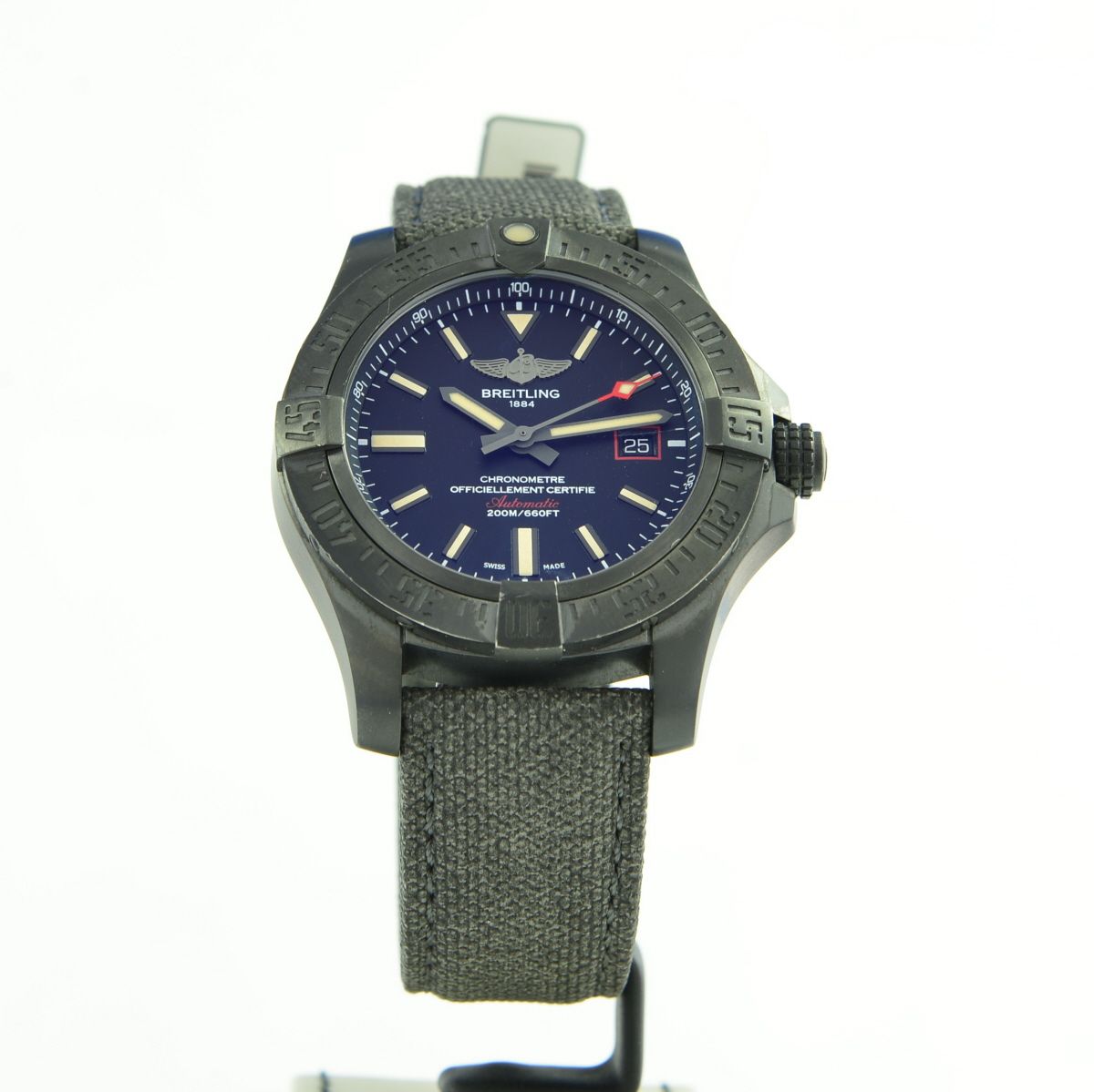 Breitling Avenger Blackbird 44