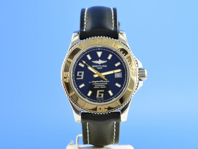 Breitling Superocean 44 mm Stahl/Gold