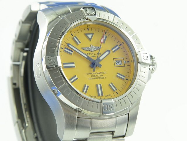 Breitling Avenger Seawolf 45 mm